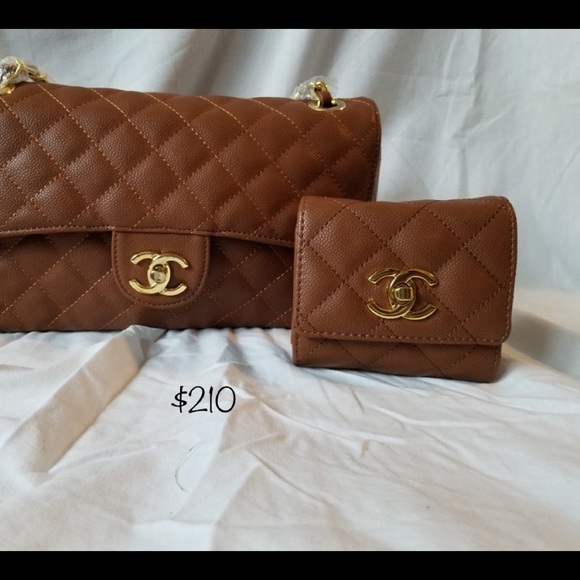 Purses - Picture 9 of 16